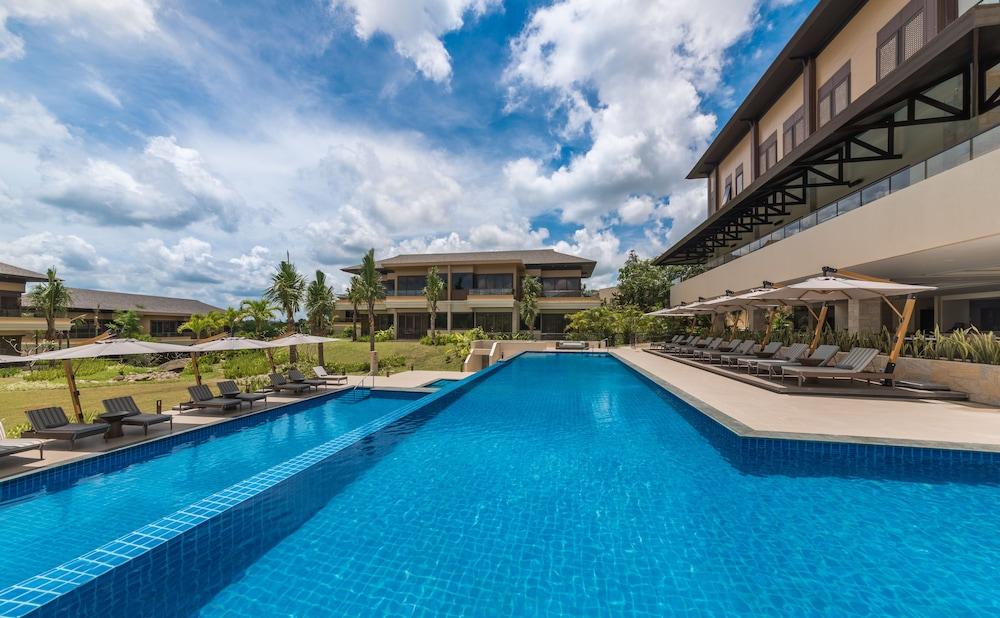 Anya Resort Tagaytay Tagaytay City Exterior photo