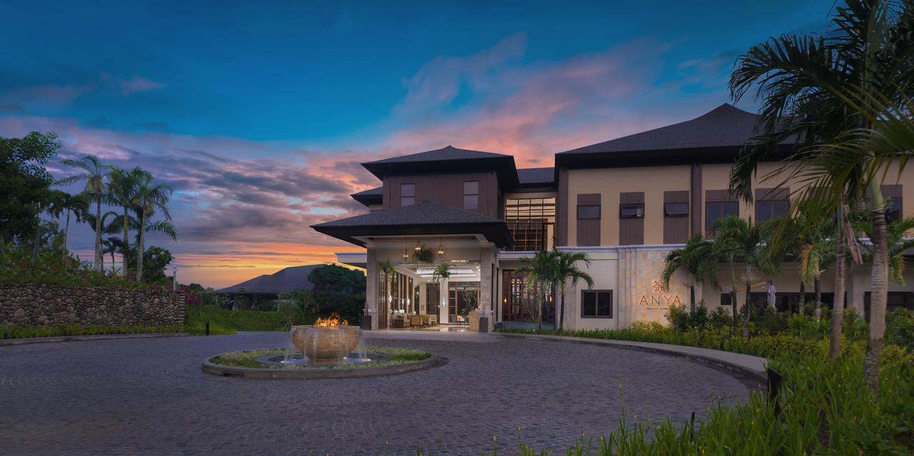 Anya Resort Tagaytay Tagaytay City Exterior photo